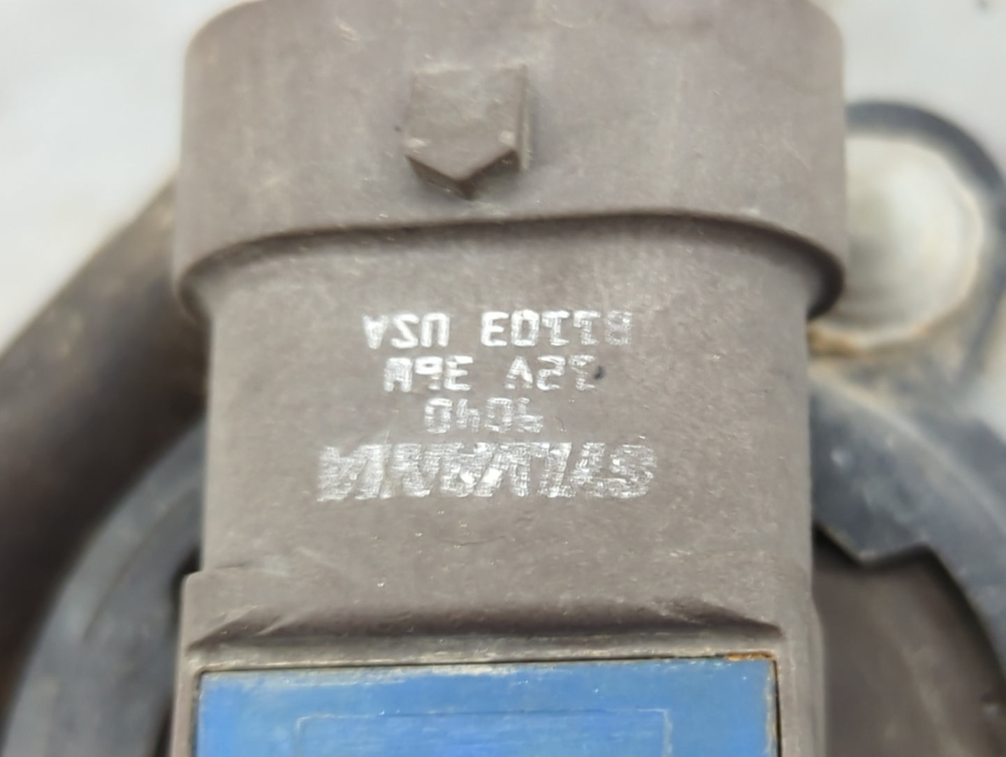 1999-2004 Dodge Caravan Driver Left Oem Fog Light Lamp Black - Oemusedautoparts1.com