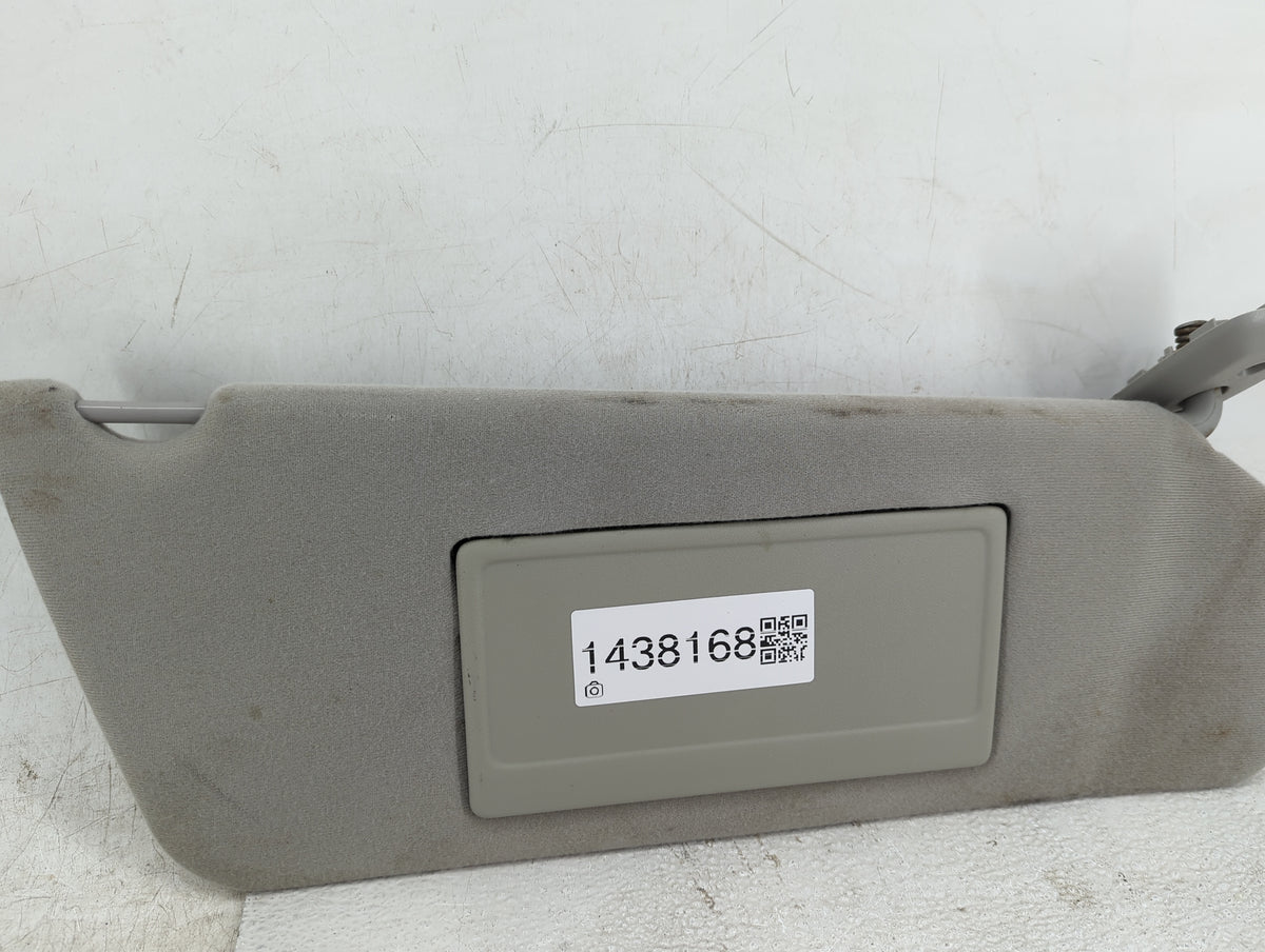 2004 Dodge Charger Sun Visor Shade Replacement Passenger Right Mirror Fits OEM Used Auto Parts - Oemusedautoparts1.com