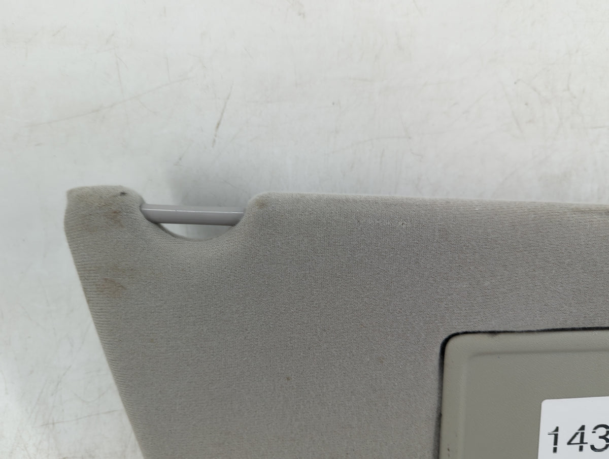 2004 Dodge Charger Sun Visor Shade Replacement Passenger Right Mirror Fits OEM Used Auto Parts - Oemusedautoparts1.com