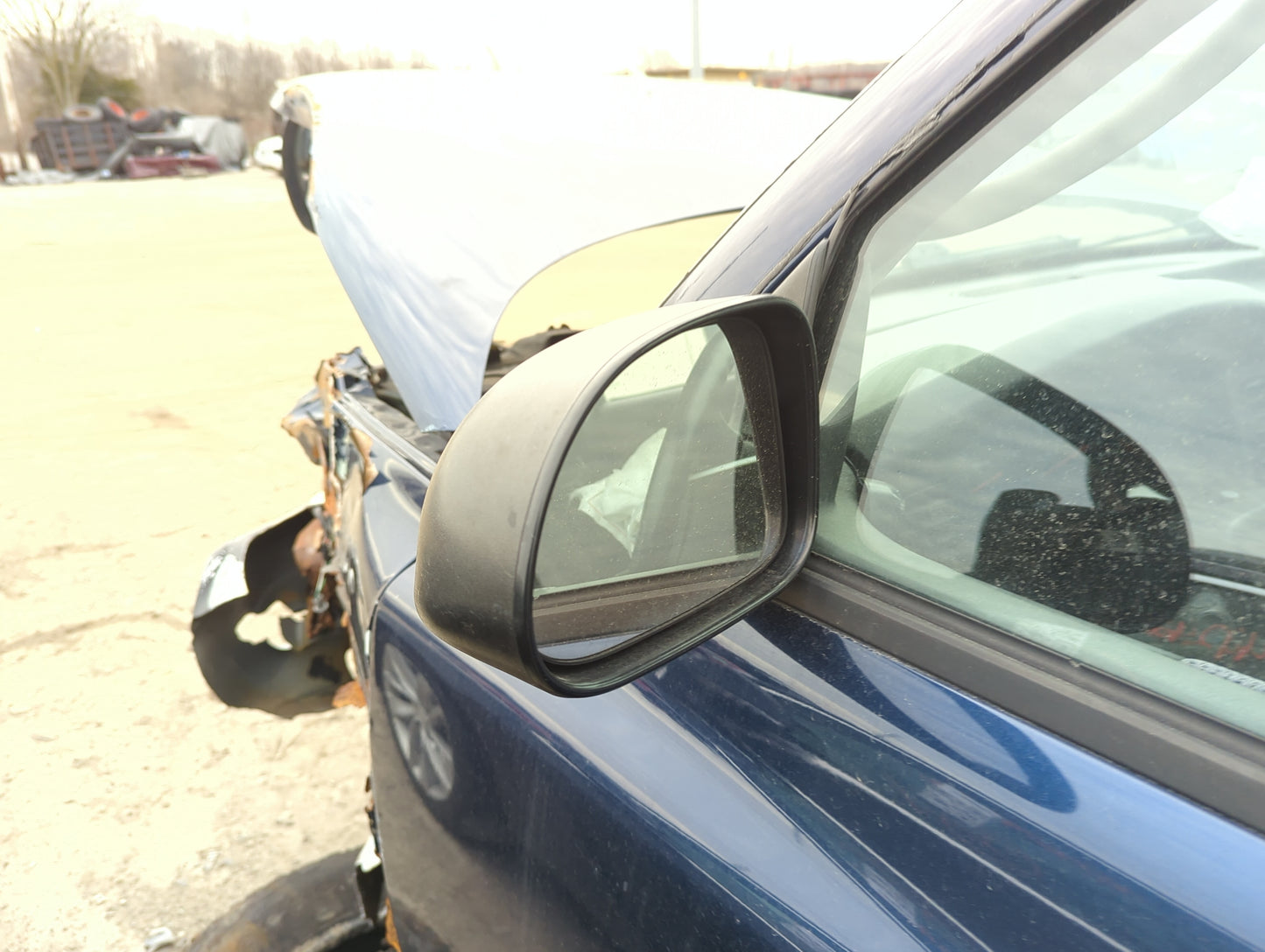 2001-2004 Dodge Dakota Driver Side View Mirror - Left Door Mirror OEM Used - Oemusedautoparts1.com
