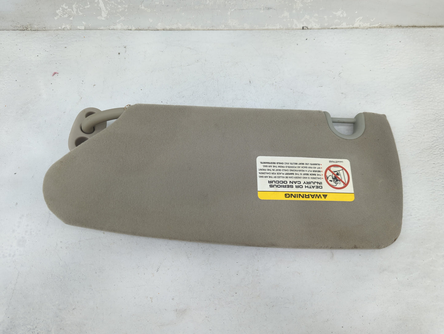 2004 Dodge Dakota Sun Visor Shade Replacement Passenger Right Mirror Fits OEM Used Auto Parts - Oemusedautoparts1.com