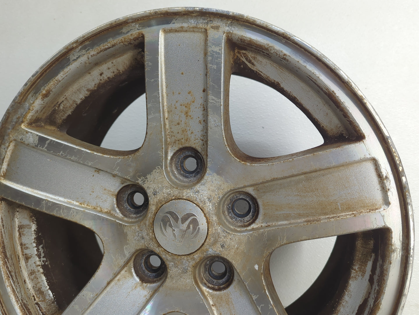 2004-2007 Dodge Durango Oem Wheel Rim 1047282 - Oemusedautoparts1.com