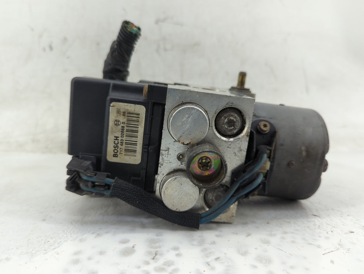 2004-2005 Dodge Durango Anti-Lock Brake ABS Pump Module Actuator OEM Fits Fits 2004 2005 OEM Used Auto Parts - Oemusedautopa