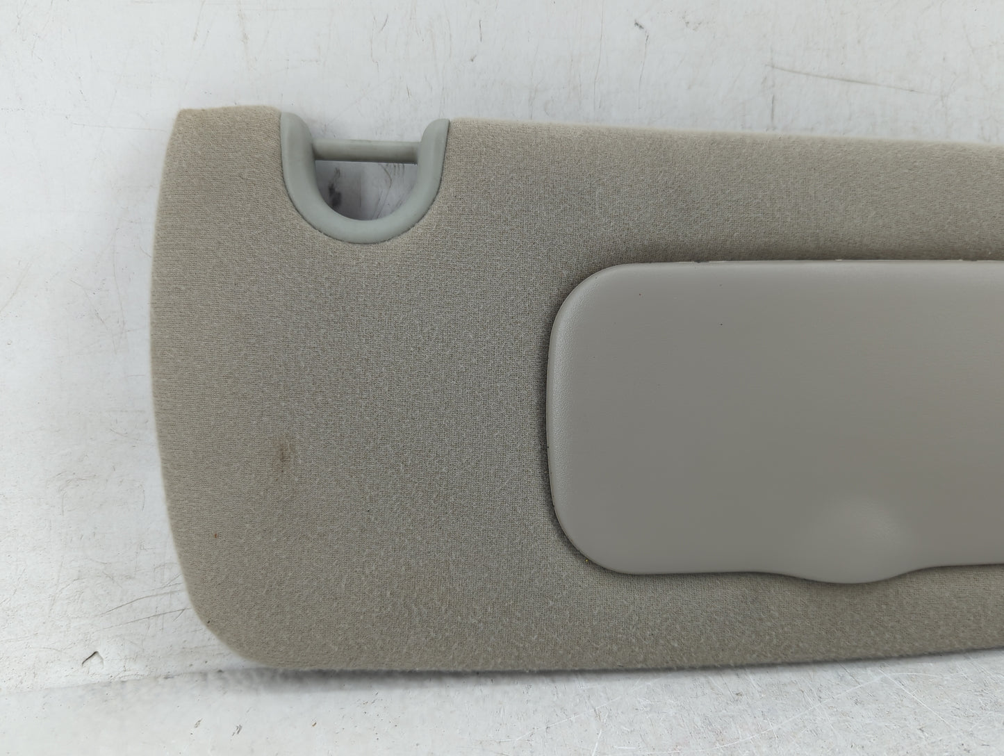 2004-2005 Dodge Durango Sun Visor Shade Replacement Passenger Right Mirror Fits Fits 2004 2005 OEM Used Auto Parts - Oemused