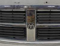 2004-2006 Dodge Durango Front Grille Bumper Not Included - Oemusedautoparts1.com