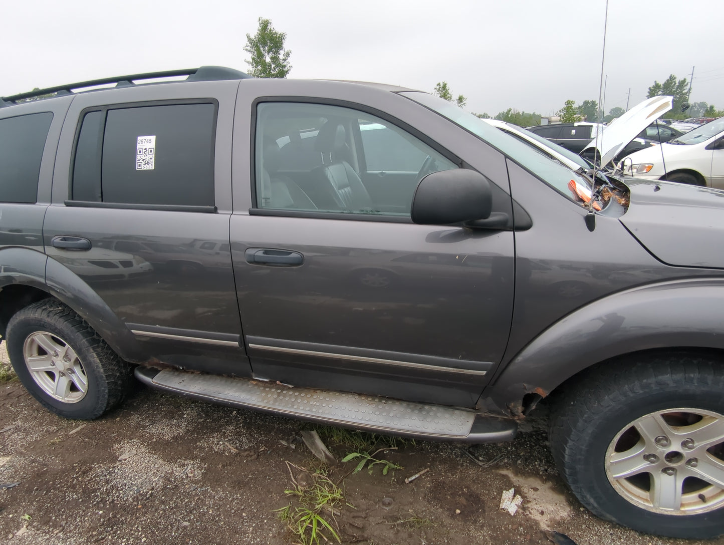 2004-2009 Dodge Durango Passenger Front Door Oem - Oemusedautoparts1.com