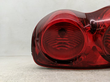 2004-2009 Dodge Durango Tail Light Assembly Passenger Right OEM P/N:224 598-02 Fits Fits 2004 2005 2006 2007 2008 2009 OEM Used Auto Parts