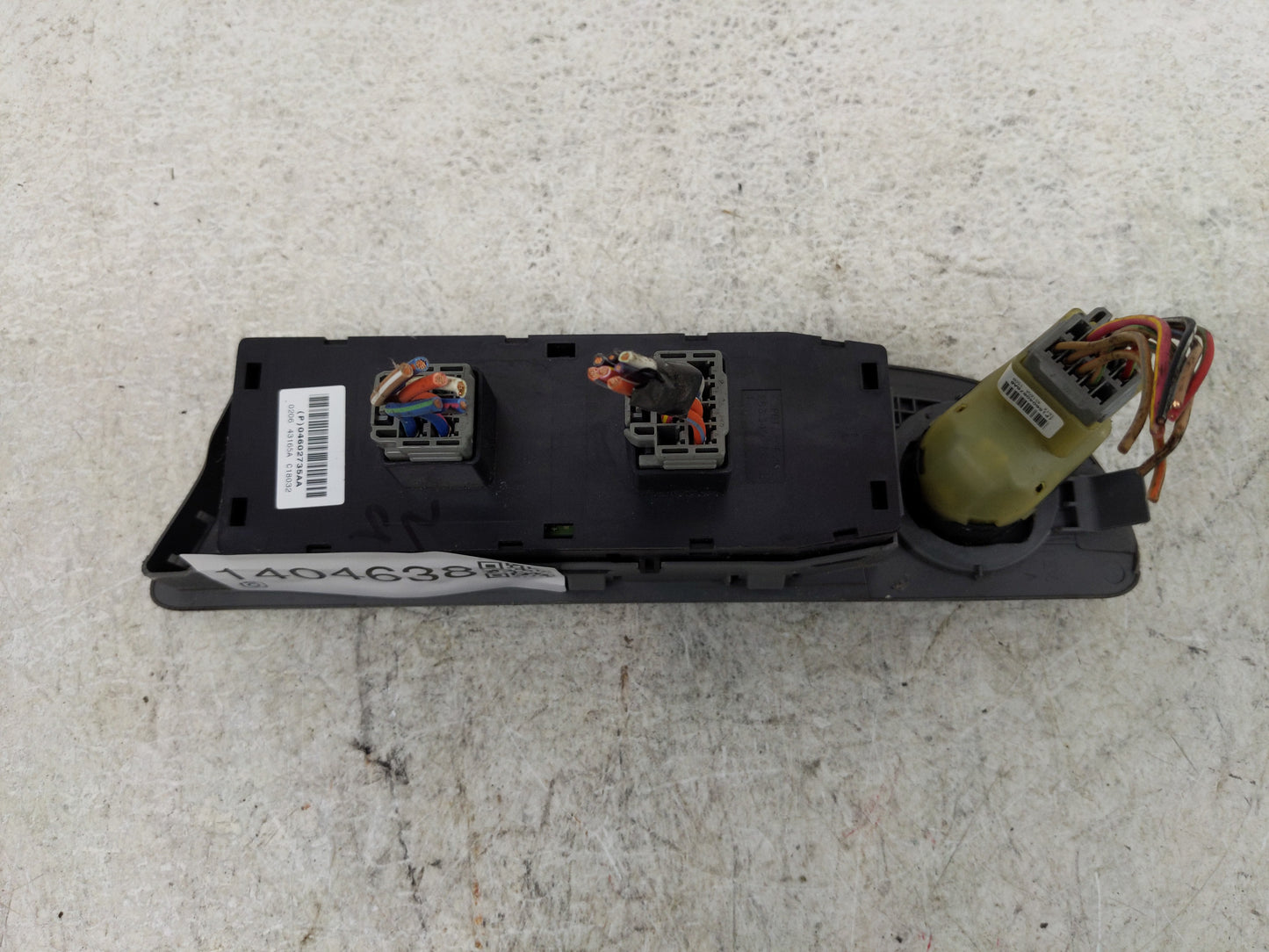 2004-2005 Dodge Durango Master Power Window Switch Replacement Driver Side Left P/N:04602735AA Fits Fits 2004 2005 OEM Used 
