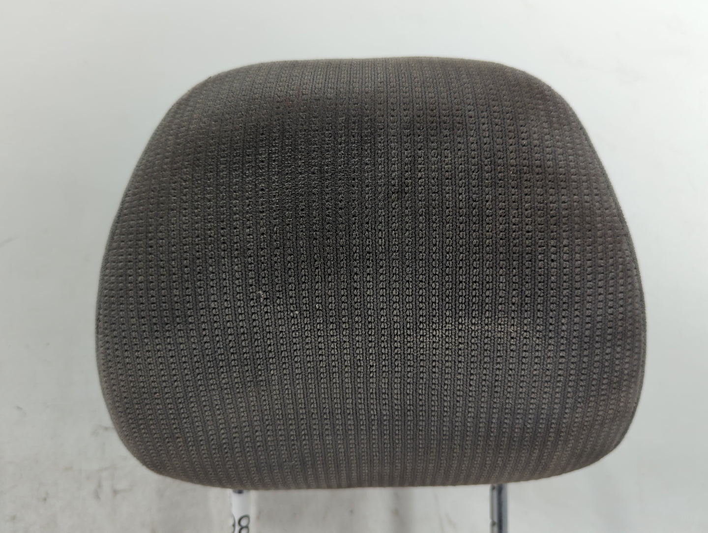 2004-2006 Dodge Durango Headrest Head Rest Front Driver Passenger Seat Fits Fits 2004 2005 2006 OEM Used Auto Parts - Oemuse