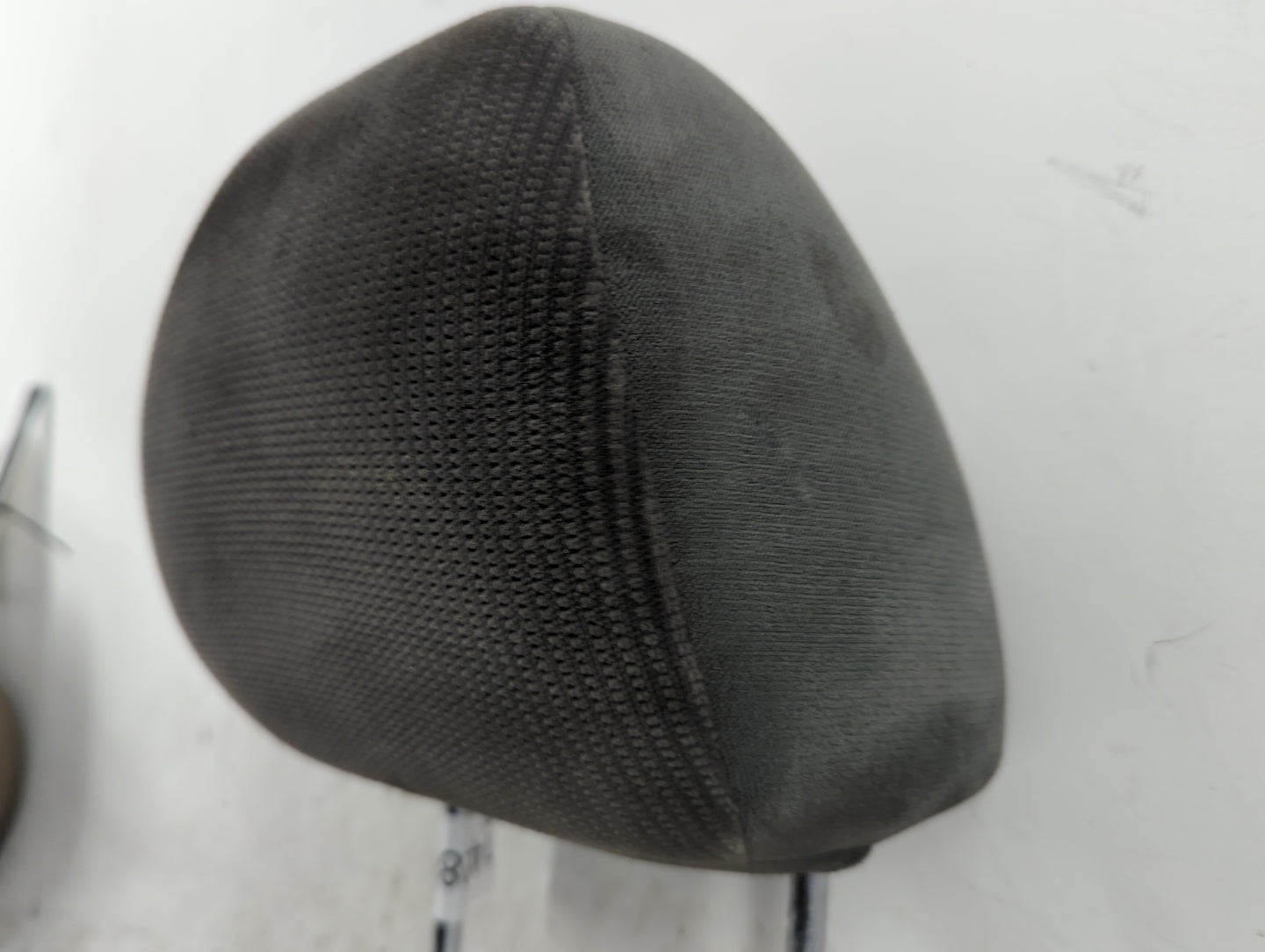 2004-2006 Dodge Durango Headrest Head Rest Front Driver Passenger Seat Fits Fits 2004 2005 2006 OEM Used Auto Parts - Oemuse