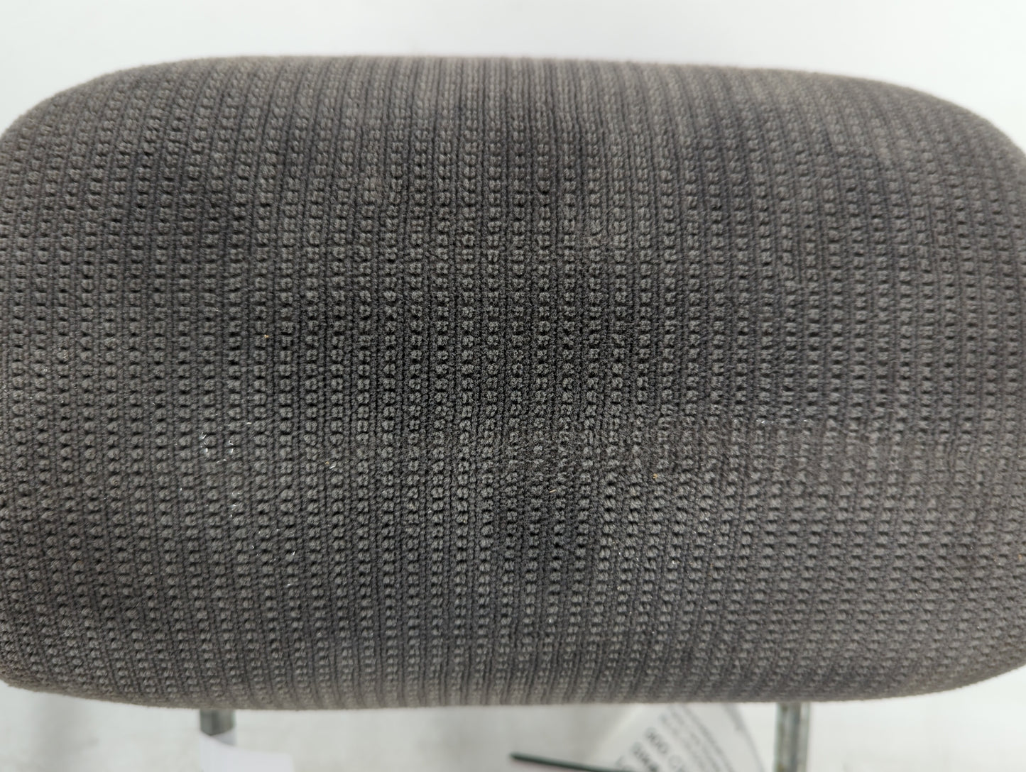 2004-2006 Dodge Durango Headrest Head Rest Rear Seat Fits Fits 2004 2005 2006 OEM Used Auto Parts - Oemusedautoparts1.com