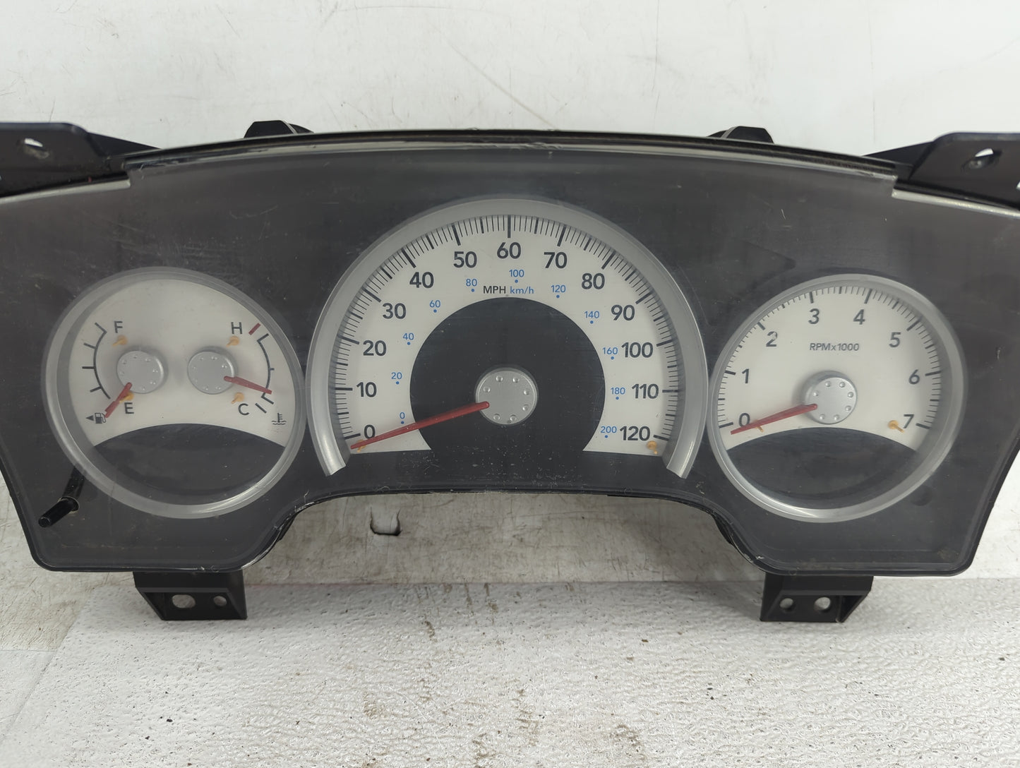 2004 Dodge Durango Instrument Cluster Speedometer Gauges P/N:P56049091AL Fits OEM Used Auto Parts - Oemusedautoparts1.com