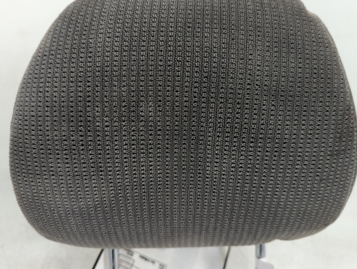 2004-2006 Dodge Durango Headrest Head Rest Front Driver Seat Black - Oemusedautoparts1.com