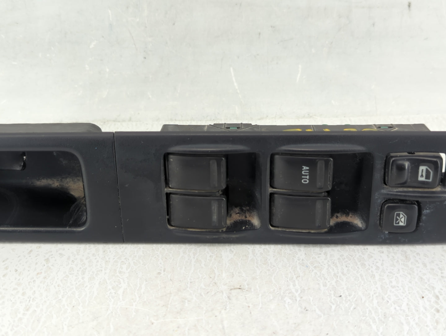 2004-2006 Dodge Durango Master Power Window Switch Replacement Driver Side Left Fits Fits 2004 2005 2006 OEM Used Auto Parts