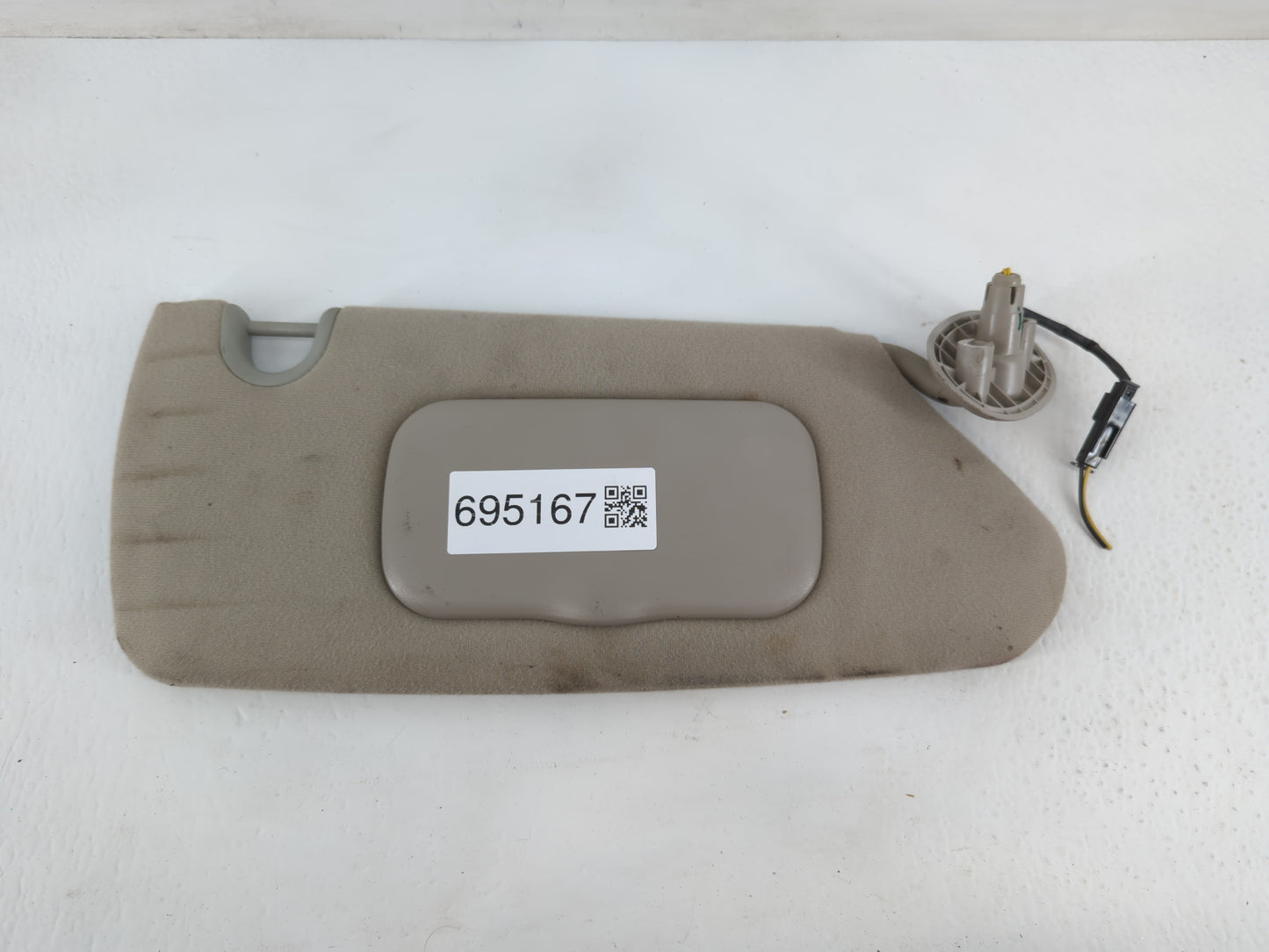 2004-2005 Dodge Durango Sun Visor Shade Replacement Passenger Right Mirror Fits Fits 2004 2005 OEM Used Auto Parts - Oemused