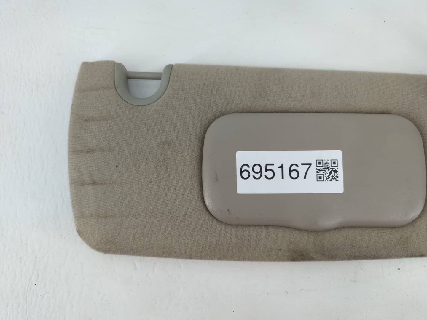 2004-2005 Dodge Durango Sun Visor Shade Replacement Passenger Right Mirror Fits Fits 2004 2005 OEM Used Auto Parts - Oemused