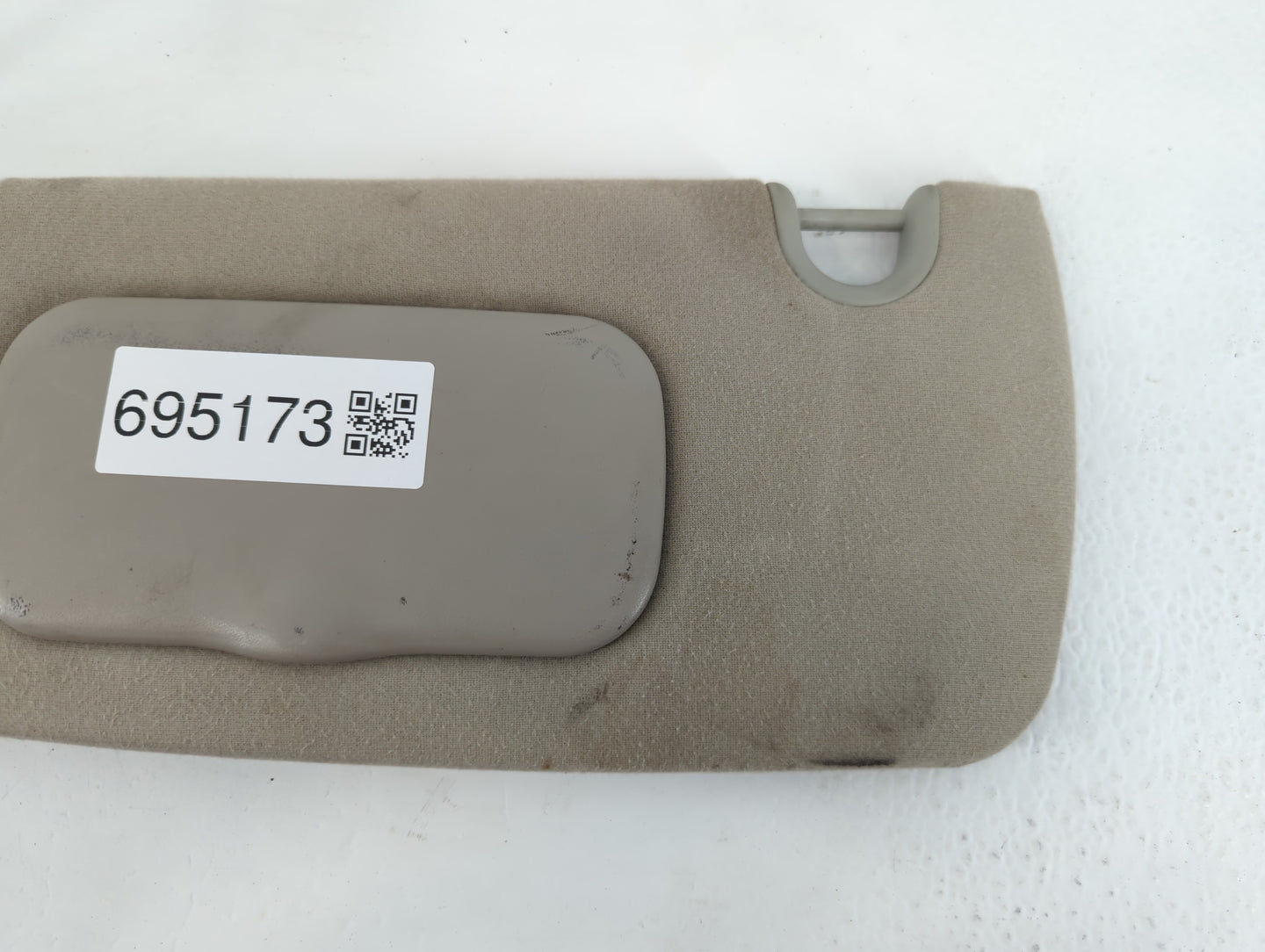 2004-2005 Dodge Durango Sun Visor Shade Replacement Driver Left Mirror Fits Fits 2004 2005 OEM Used Auto Parts - Oemusedauto