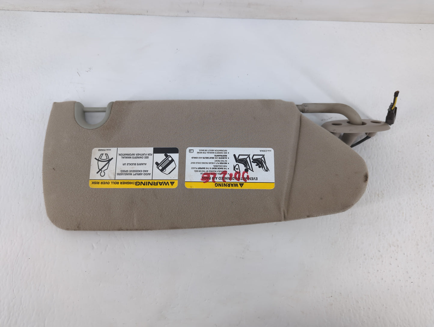 2004-2005 Dodge Durango Sun Visor Shade Replacement Driver Left Mirror Fits Fits 2004 2005 OEM Used Auto Parts - Oemusedauto