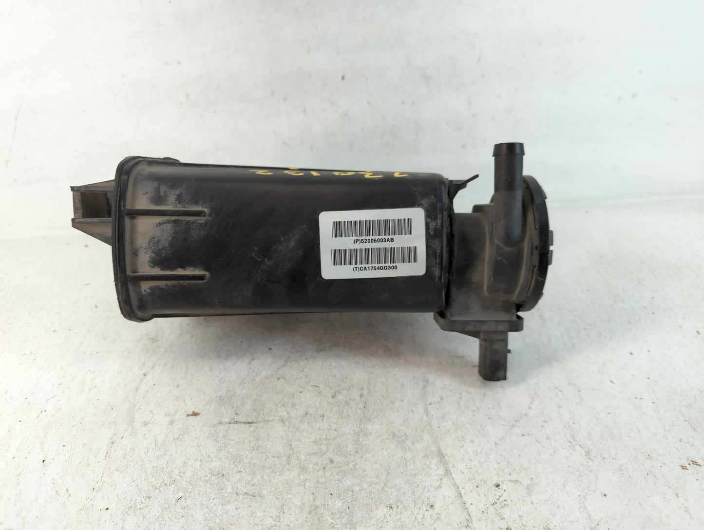 2004 Dodge Durango Fuel Vapor Charcoal Canister - Oemusedautoparts1.com