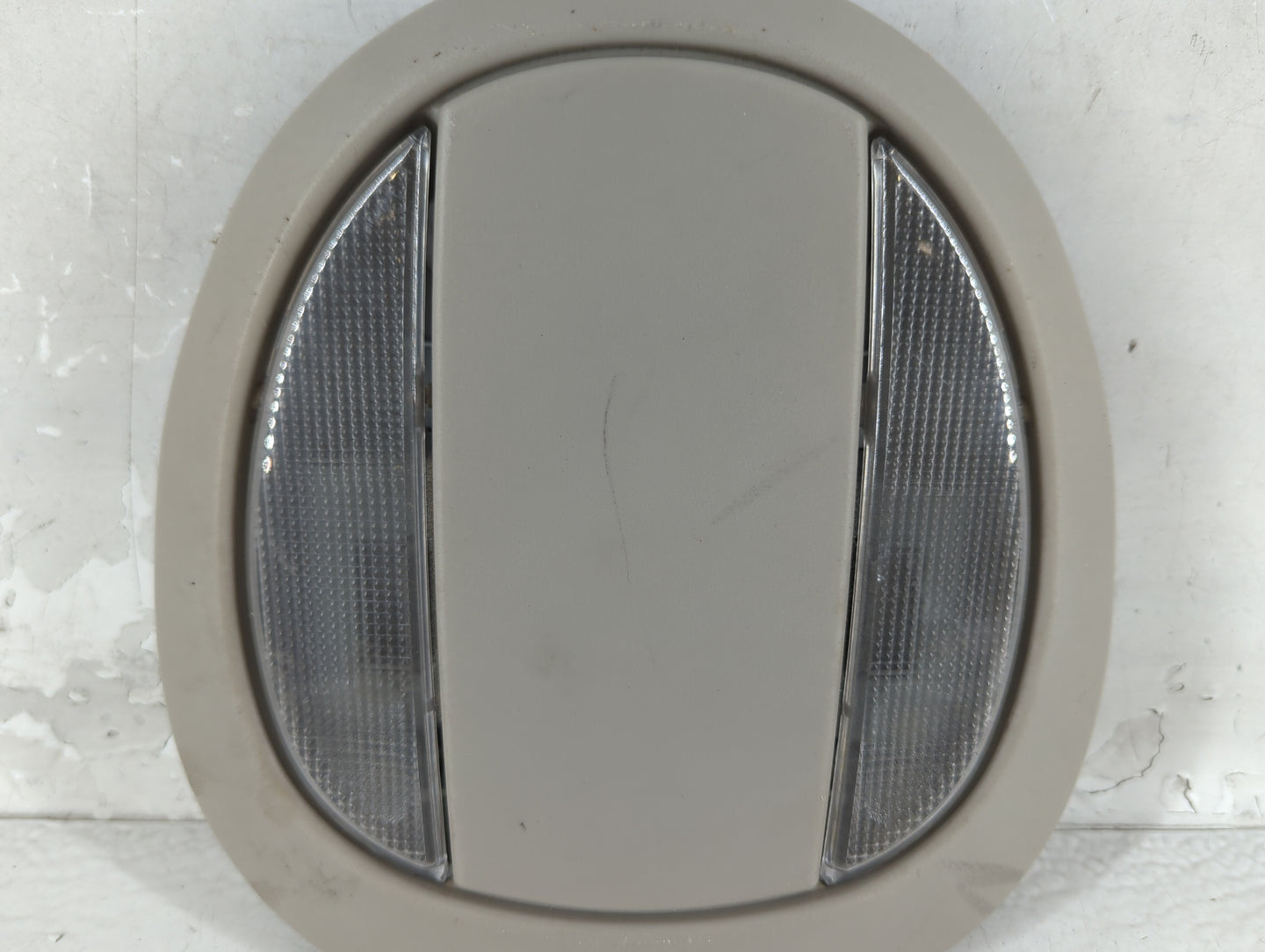 Dodge Grand Caravan Overhead Roof Console 1072475 - Oemusedautoparts1.com