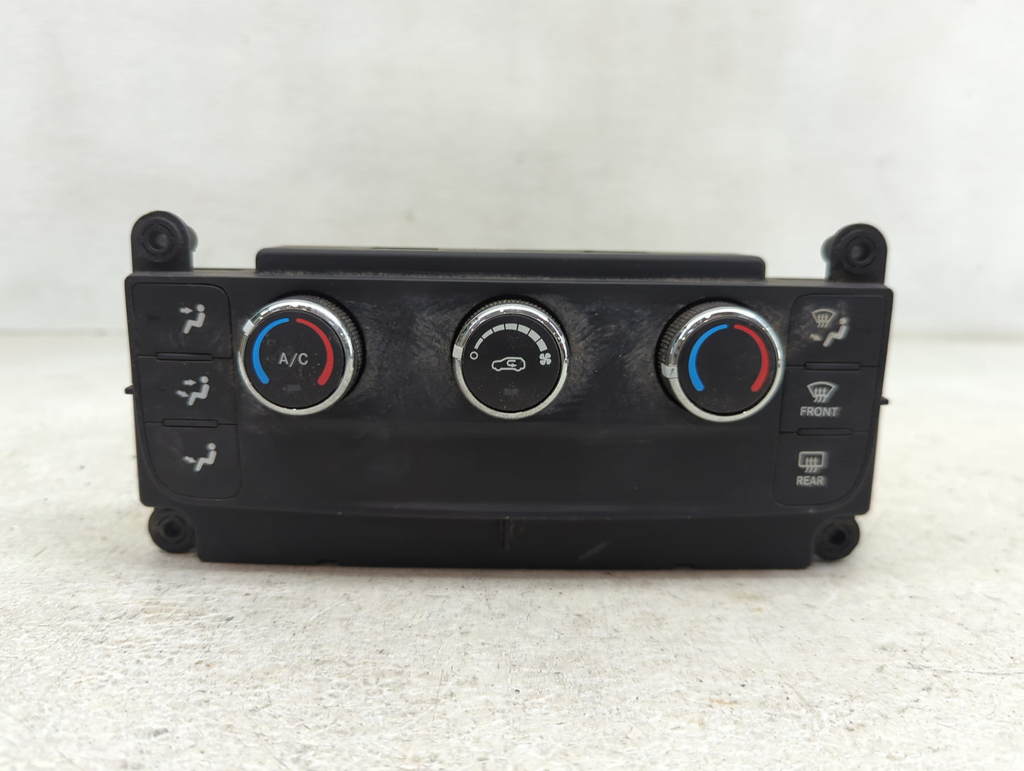 2004 Dodge Grand Caravan Climate Control Module Temperature AC/Heater Replacement P/N:P55111249AJ Fits Fits 2005 2006 OEM Us