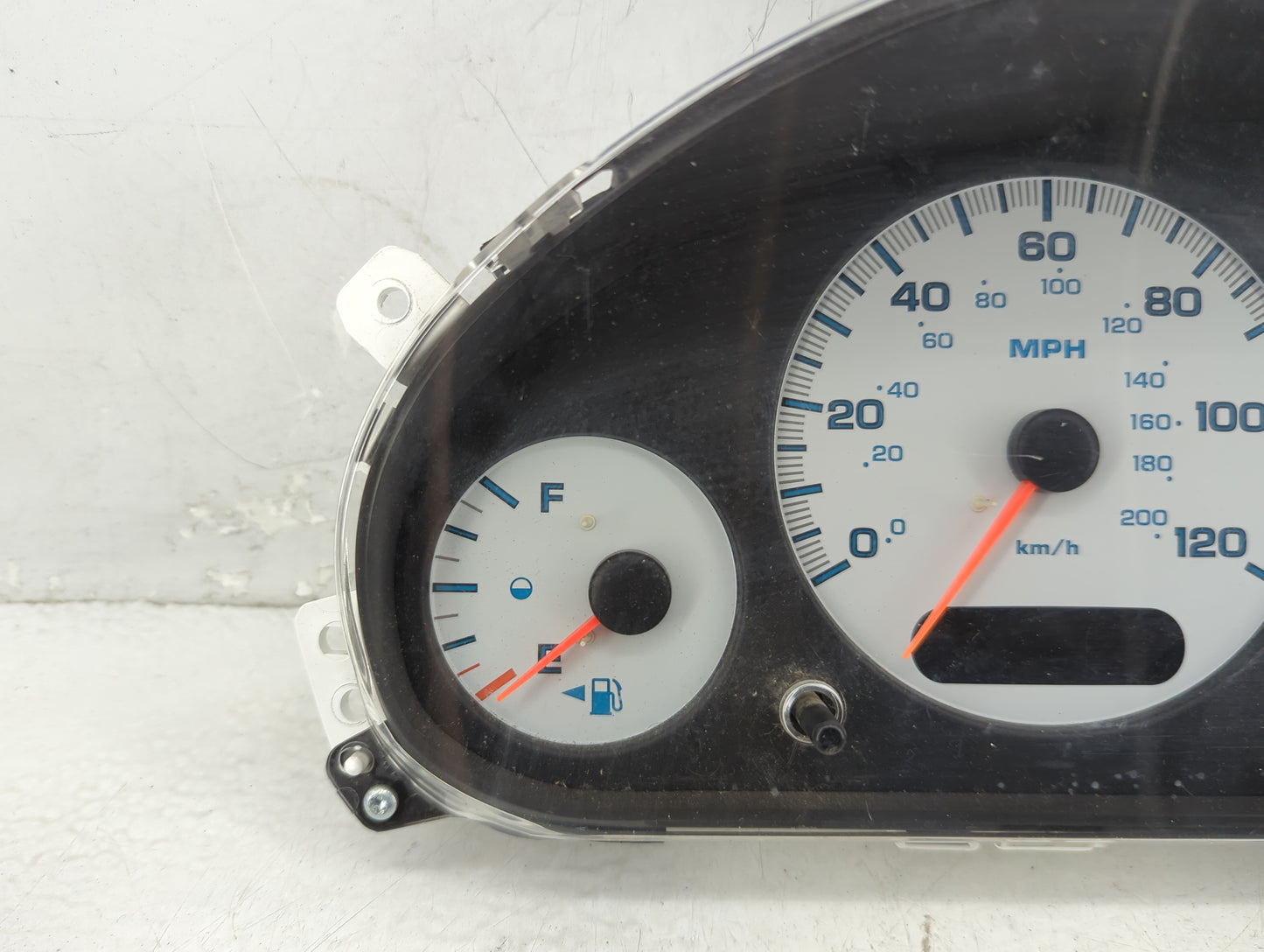 2004 Dodge Grand Caravan Instrument Cluster Speedometer Gauges Miles:194K Fits OEM Used Auto Parts - Oemusedautoparts1.com
