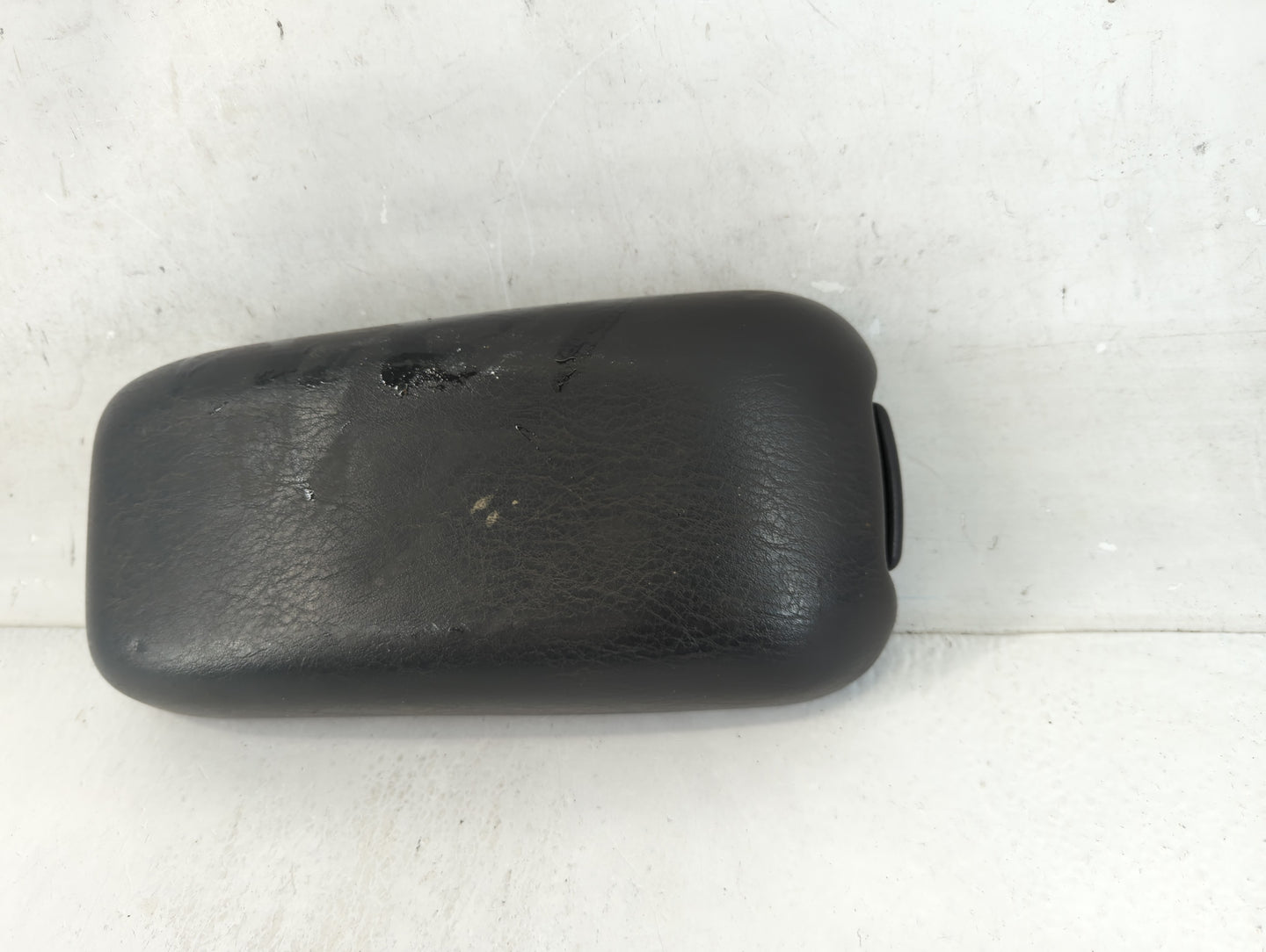 2001-2005 Dodge Neon Center Console Armrest Cover Lid Fits Fits 2001 2002 2003 2004 2005 OEM Used Auto Parts - Oemusedautopa