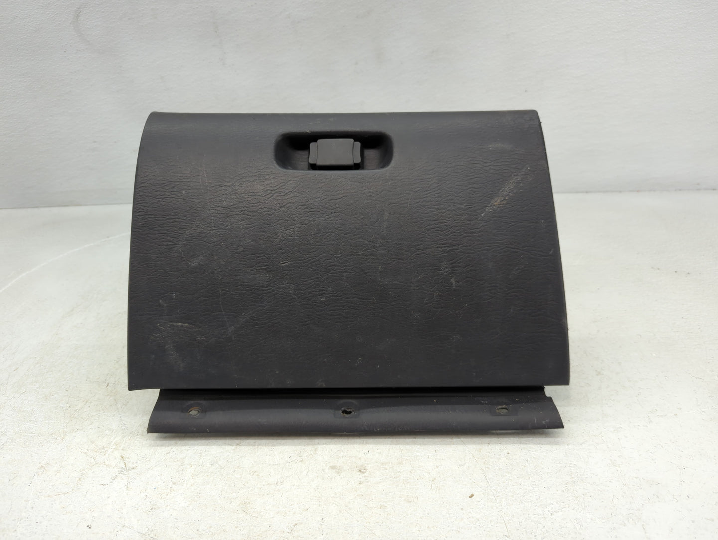 2004 Dodge Neon Passenger Glove Box Door Storage Compartment - Oemusedautoparts1.com