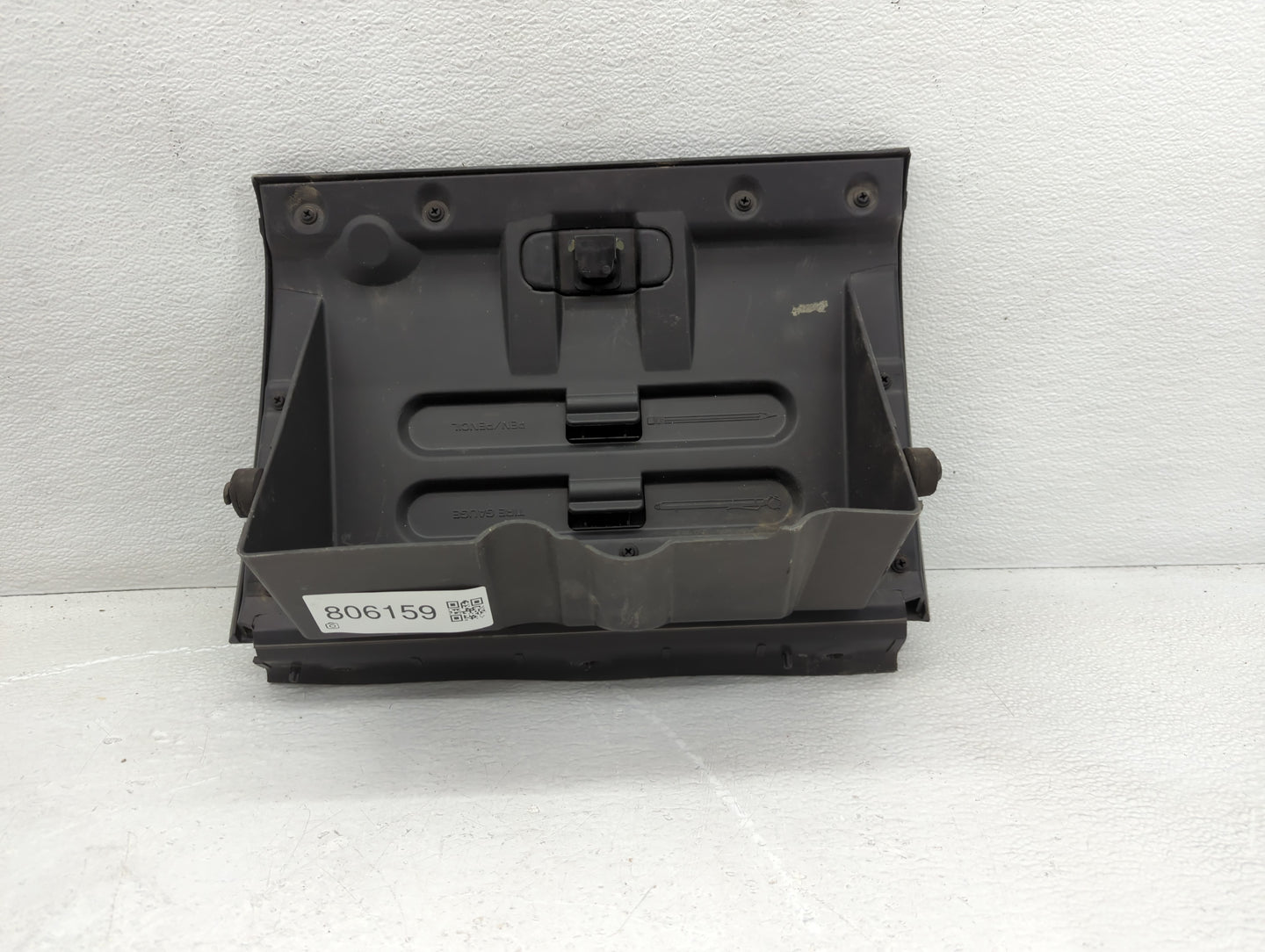 2004 Dodge Neon Passenger Glove Box Door Storage Compartment - Oemusedautoparts1.com