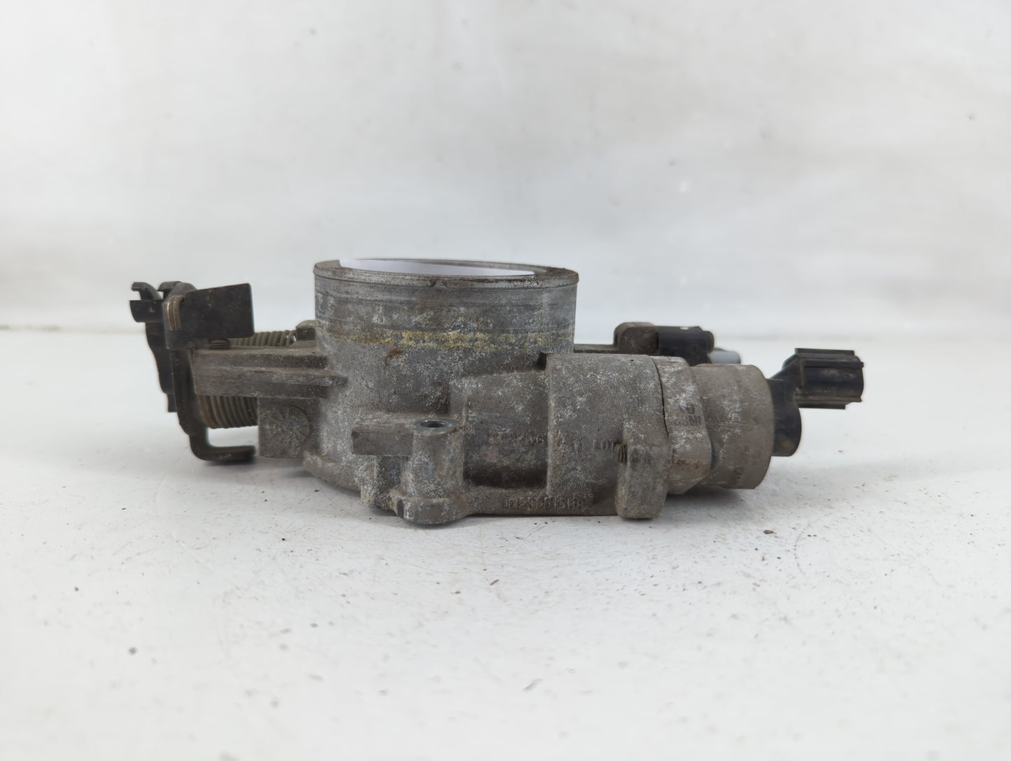 2004-2007 Dodge Ram 1500 Throttle Body P/N:53032119AF Fits Fits 2004 2005 2006 2007 OEM Used Auto Parts - Oemusedautoparts1.