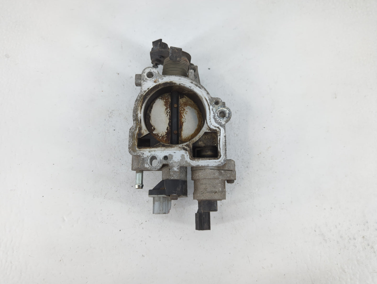 2004-2007 Dodge Ram 1500 Throttle Body P/N:53032119AF Fits Fits 2004 2005 2006 2007 OEM Used Auto Parts - Oemusedautoparts1.