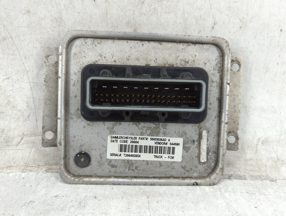 2002-2005 Dodge Ram 1500 Body Control Module Bcm Inner Cabin Fuse Box 1135892 - Oemusedautoparts1.com