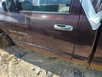 2003-2008 Dodge Ram 1500 Driver Front Door Oem - Oemusedautoparts1.com