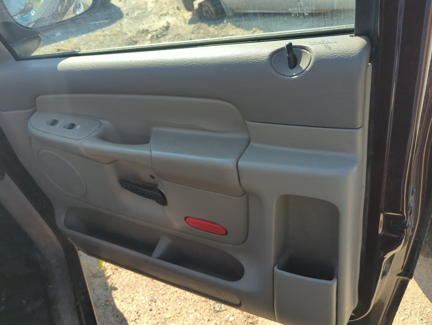 2004 Dodge Ram 1500 Front Right Passenger Interior Door Panel Trim - Oemusedautoparts1.com