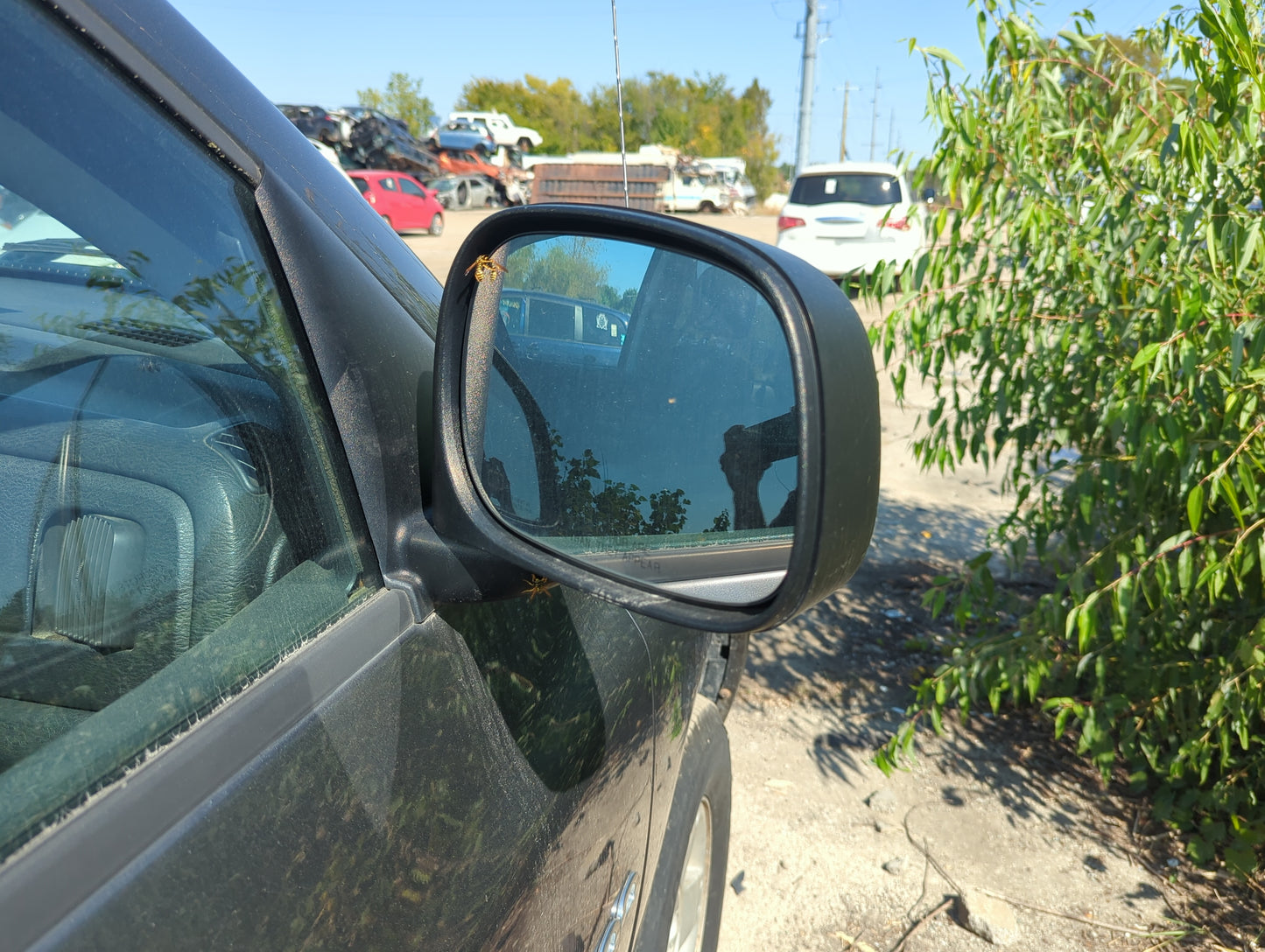 2002-2008 Dodge Ram 1500 Passenger Side View Mirror - Right Door Mirror OEM Used - Oemusedautoparts1.com