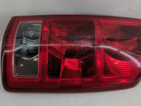 2002-2006 Dodge Ram 1500 Tail Light Assembly Passenger Right OEM Fits Fits 2002 2003 2004 2005 2006 OEM Used Auto Parts - Oe