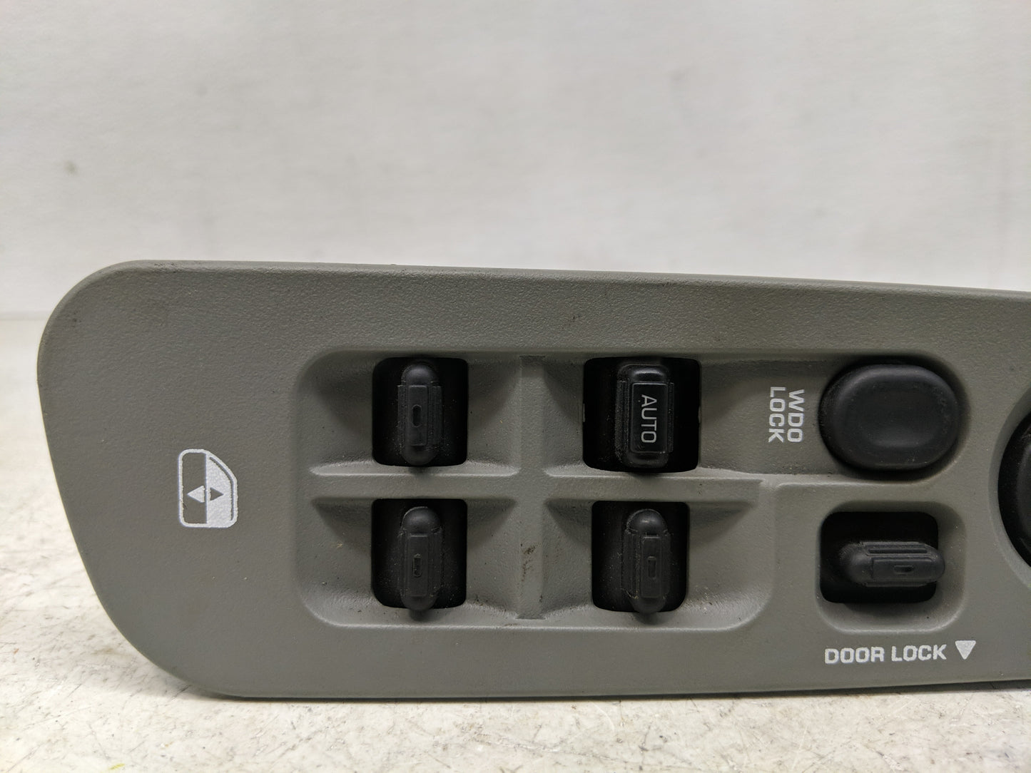 2002-2008 Dodge Ram 1500 Master Power Window Switch Replacement Driver Side Left P/N:68171680AA Fits OEM Used Auto Parts - O