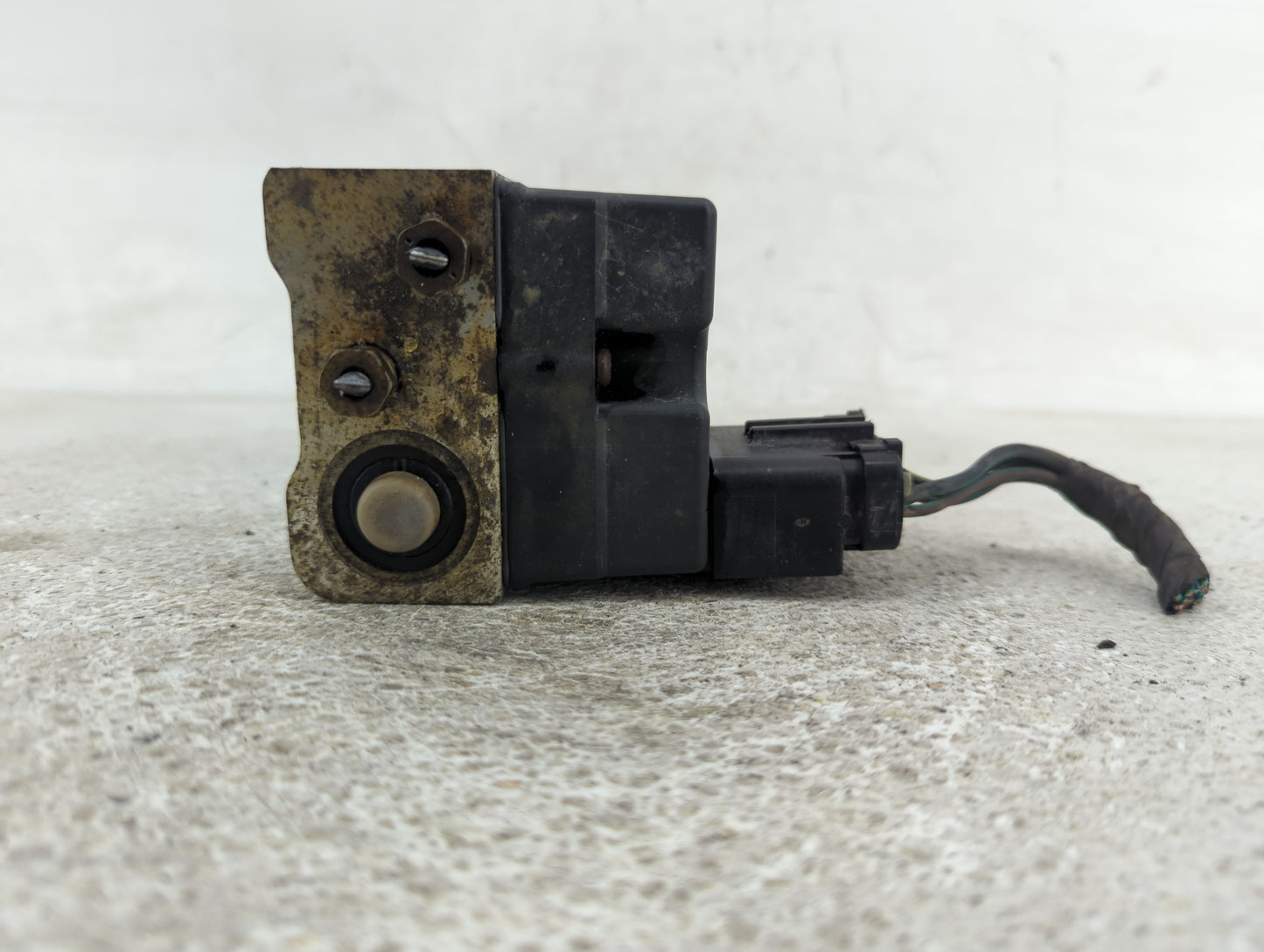 2004 Dodge Ram 1500 ABS Pump Control Module Replacement P/N:P52010035AL TBKBU3073B1061, CBK019X, 13629934-N, R30487929 Fits 