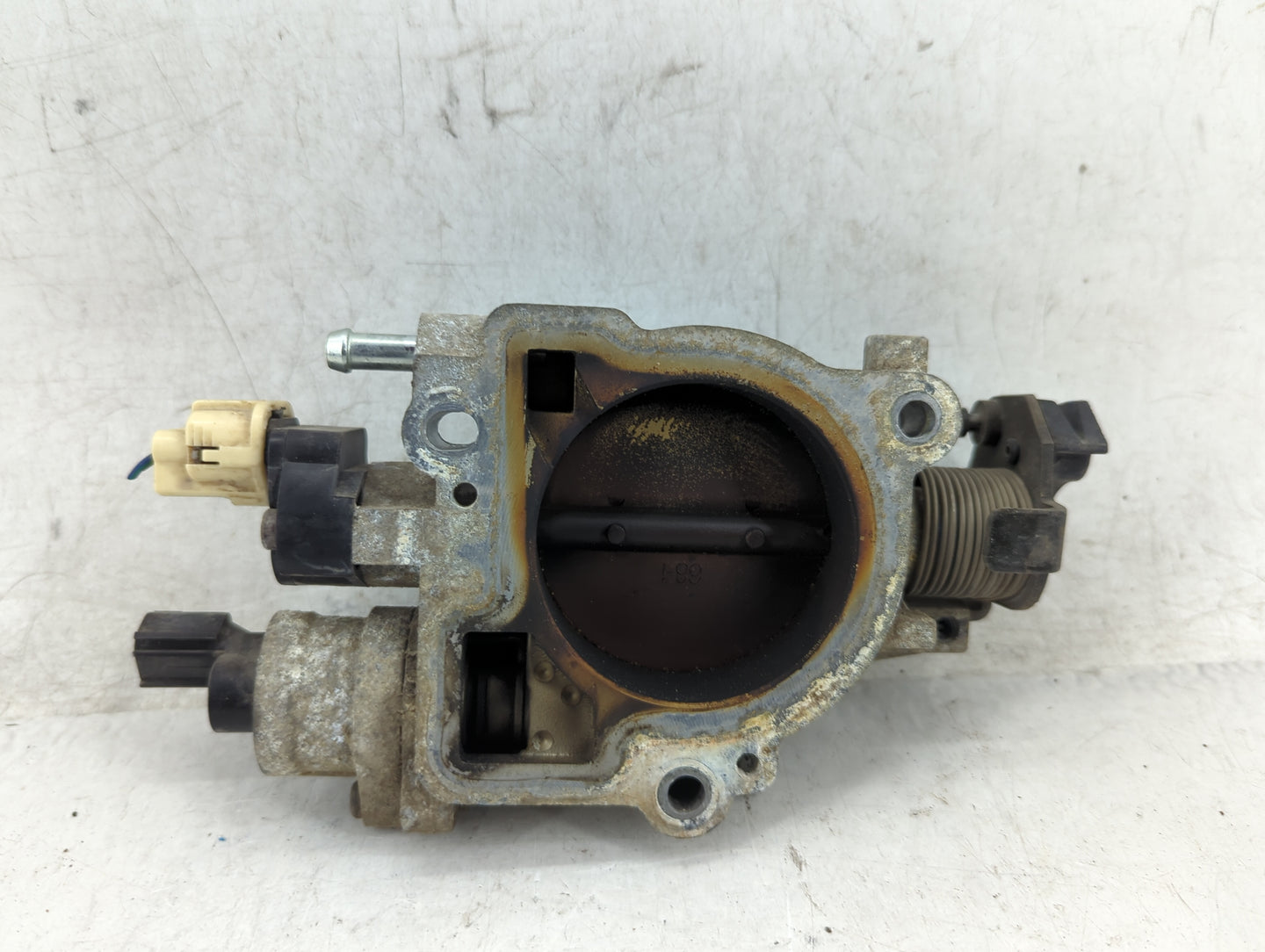 2004-2007 Dodge Ram 1500 Throttle Body P/N:53032119AF Fits Fits 2004 2005 2006 2007 OEM Used Auto Parts - Oemusedautoparts1.