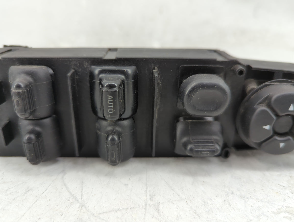 2002-2004 Dodge Ram 1500 Master Power Window Switch Replacement Driver Side Left P/N:211208 39754D Fits Fits 2001 2002 2003 