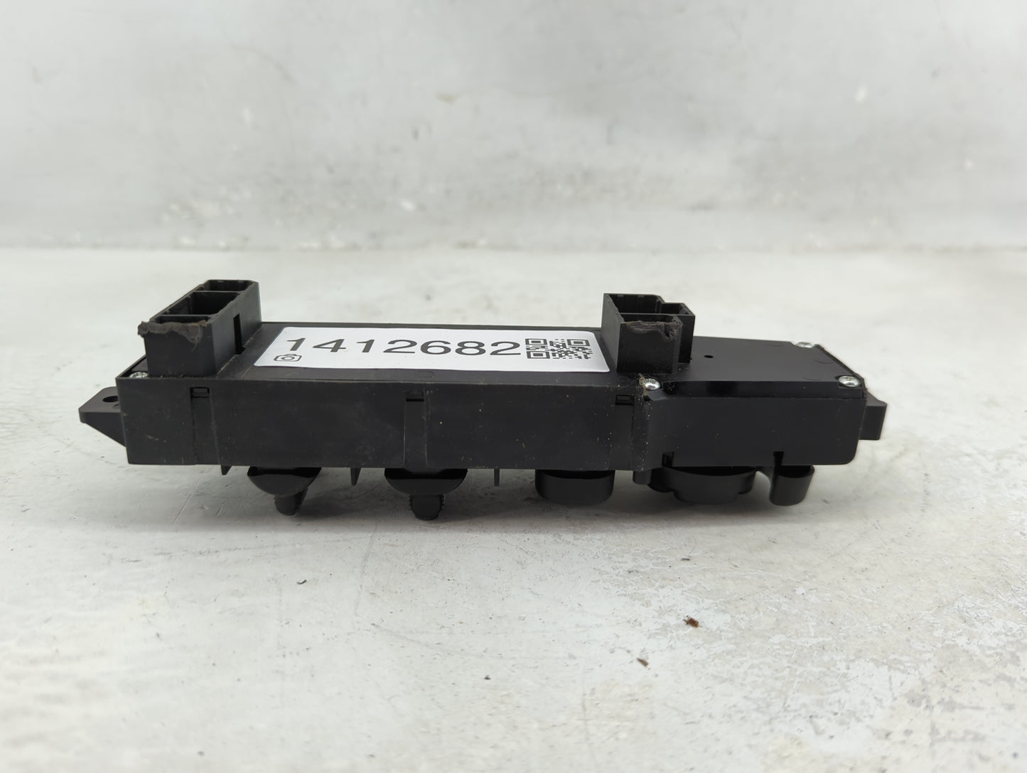 2004 Dodge Ram 1500 Master Power Window Switch Replacement Driver Side Left P/N:211208 39754D Fits OEM Used Auto Parts - Oem