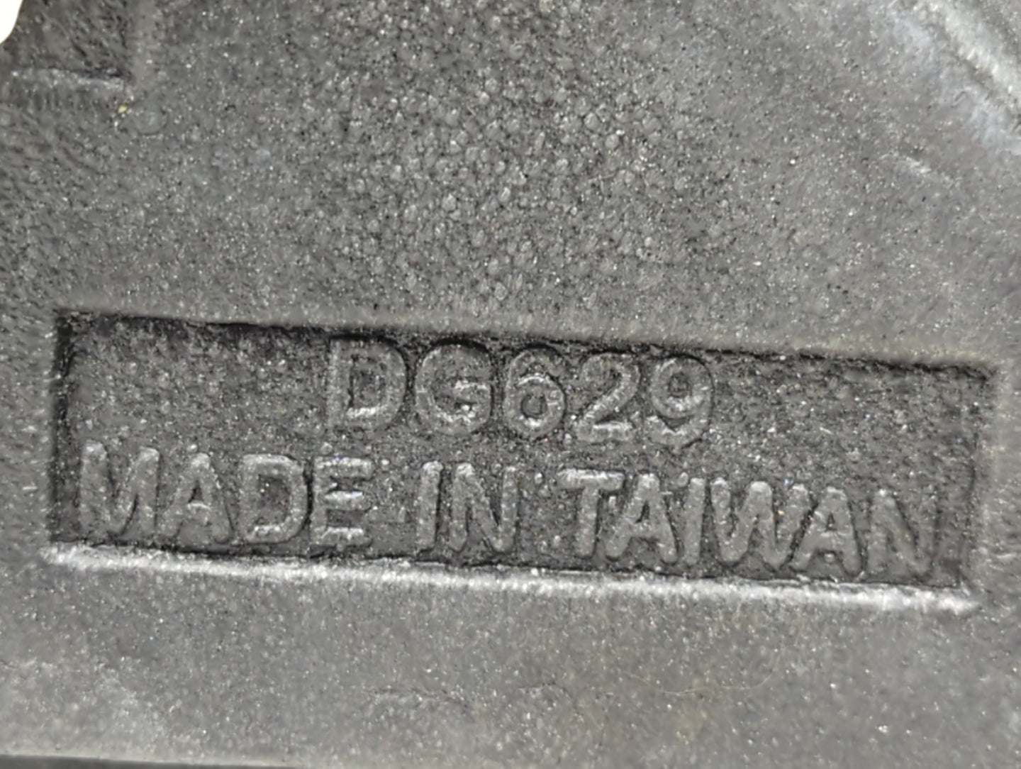 2002-2008 Dodge Ram 1500 Driver Side View Mirror - Left Door Mirror OEM Used - Oemusedautoparts1.com