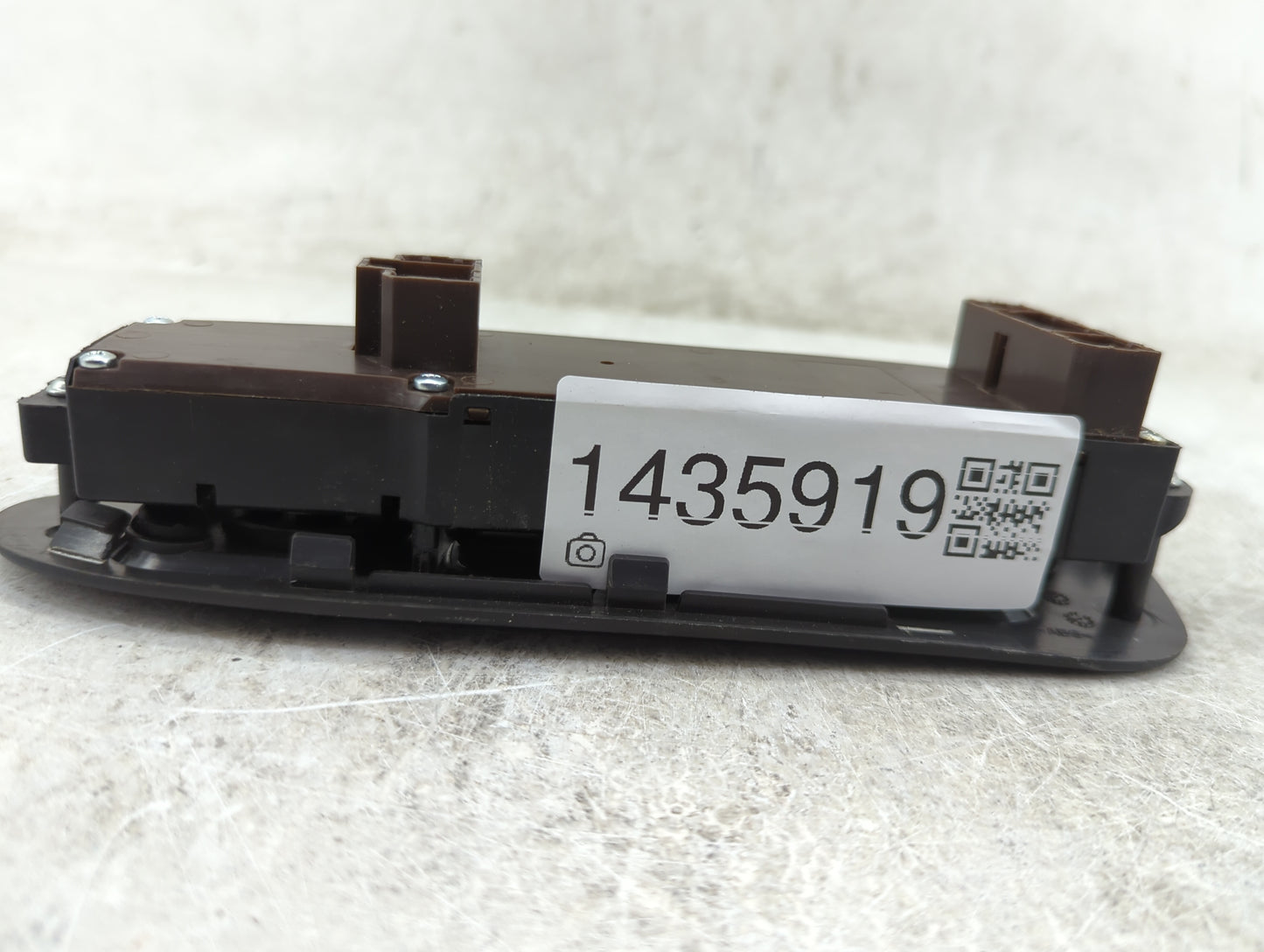 2002-2008 Dodge Ram 1500 Master Power Window Switch Replacement Driver Side Left P/N:5HZ71XDVAE Fits OEM Used Auto Parts - O