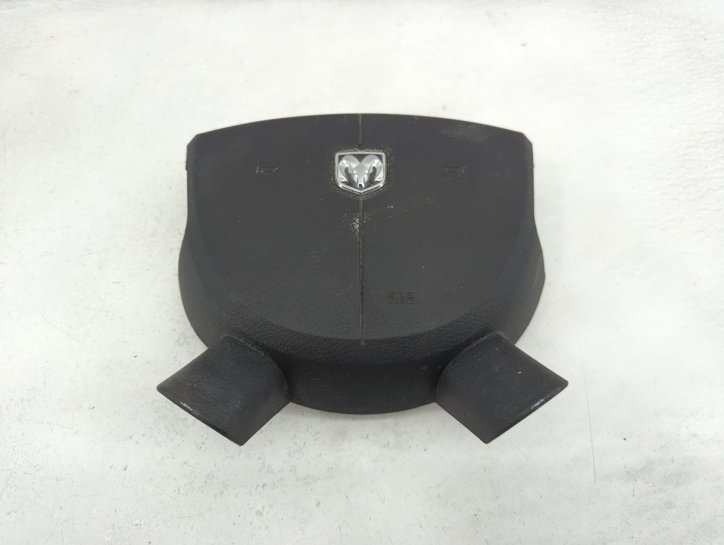 2004-2004 Dodge Ram 1500 Air Bag Driver Left Steering Wheel Mounted 1466146 - Oemusedautoparts1.com