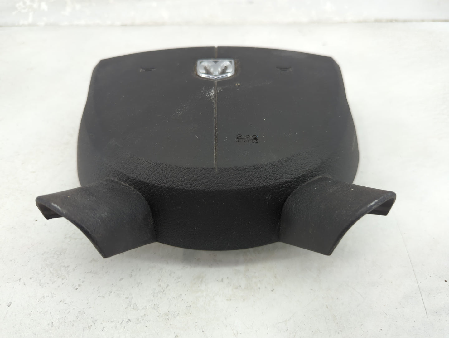 2004-2004 Dodge Ram 1500 Air Bag Driver Left Steering Wheel Mounted 1466146 - Oemusedautoparts1.com
