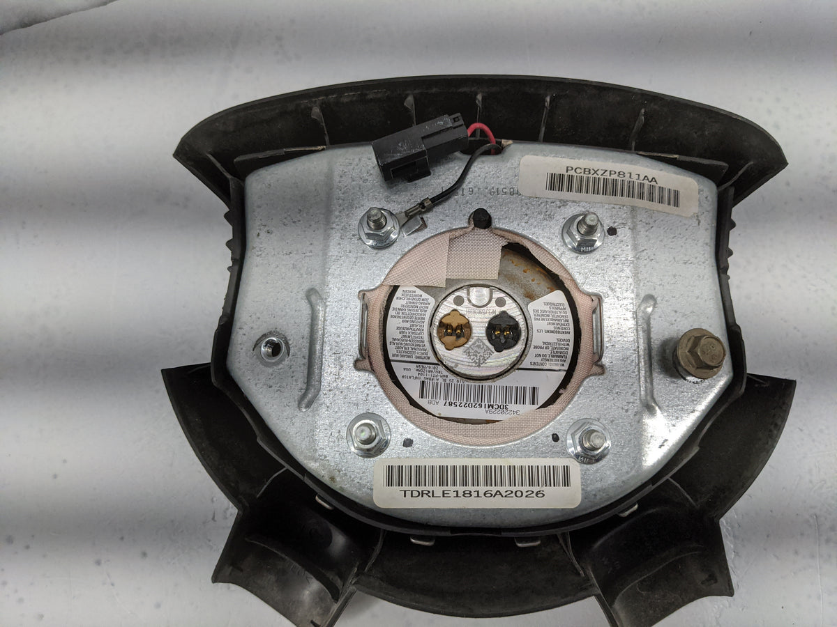 2004-2004 Dodge Ram 1500 Air Bag Driver Left Steering Wheel Mounted 1477607 - Oemusedautoparts1.com