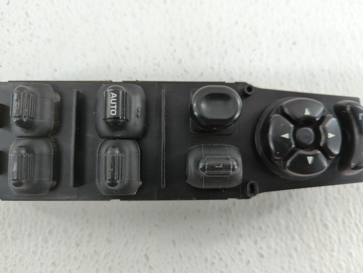 2002-2004 Dodge Ram 1500 Master Power Window Switch Replacement Driver Side Left P/N:3143A 39751D Fits Fits 2001 2002 2003 2