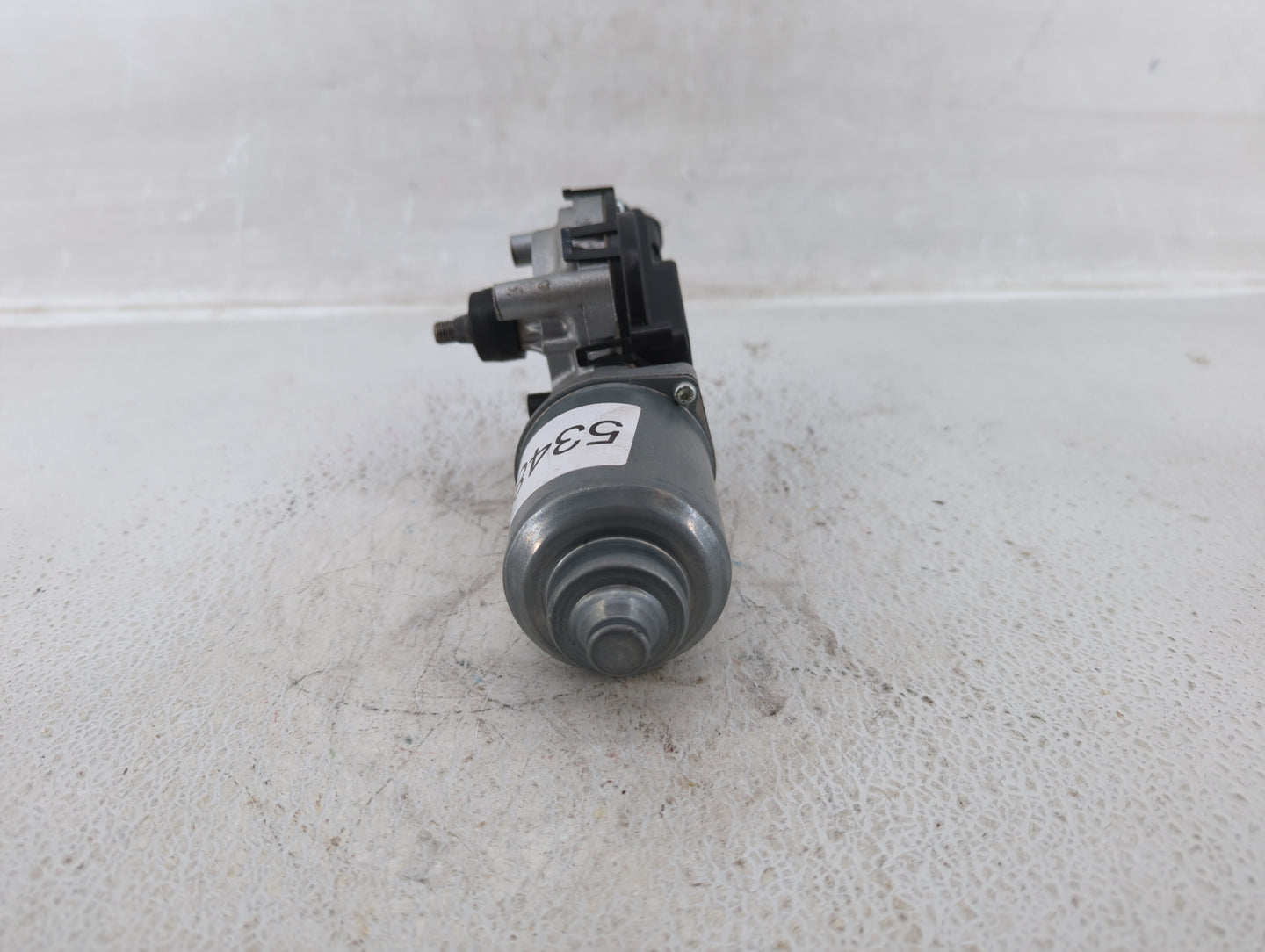 2004 Dodge Ram 1500 Front Windshield Wiper Motor P/N:AX159060-5870 22814854 Fits OEM Used Auto Parts - Oemusedautoparts1.com
