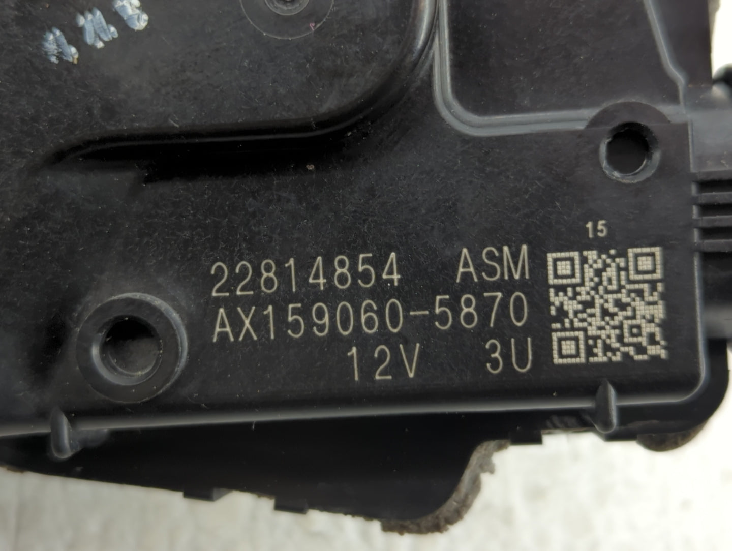 2004 Dodge Ram 1500 Front Windshield Wiper Motor P/N:AX159060-5870 22814854 Fits OEM Used Auto Parts - Oemusedautoparts1.com