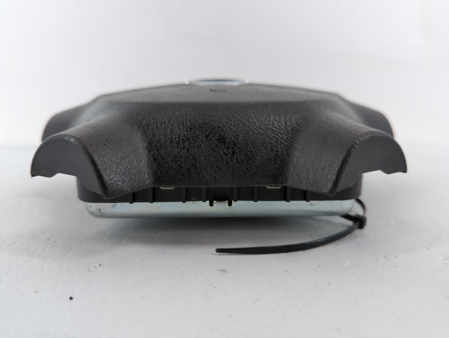 2004 Dodge Ram 1500 Air Bag Driver Left Steering Wheel Mounted P/N:NGTPXW1FBMA NGTPXW1EBMA Fits OEM Used Auto Parts - Oemuse
